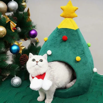 🎄 Cozy Christmas Cat Bed