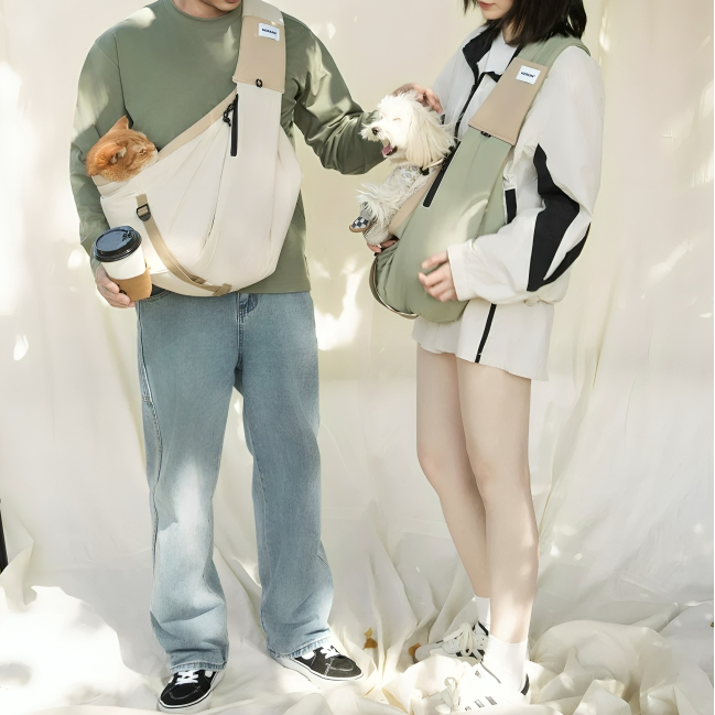 Lightweight Cat Travel Carrier – Breathable & Durable