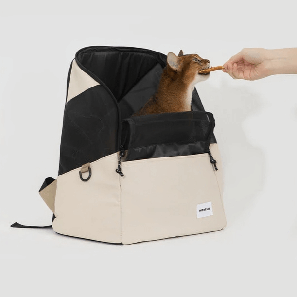 Lightweight Cat Carrier Backpack – Front Pack for Small Pets